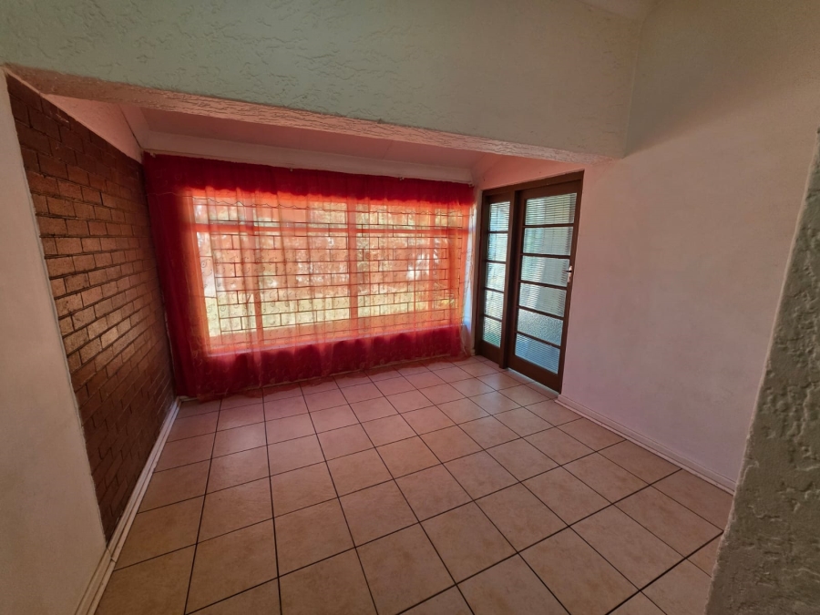 4 Bedroom Property for Sale in Sasolburg Ext 4 Free State